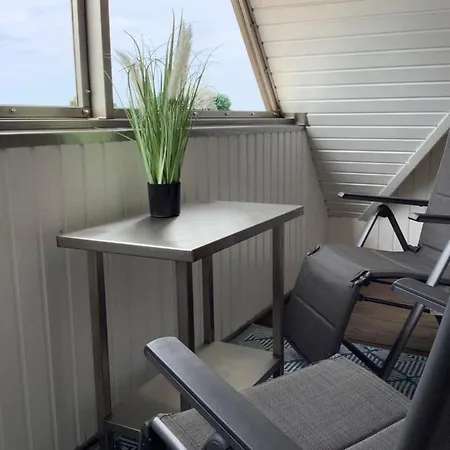 Hauszeit Kapitaenshaus Friedrichsschleuse