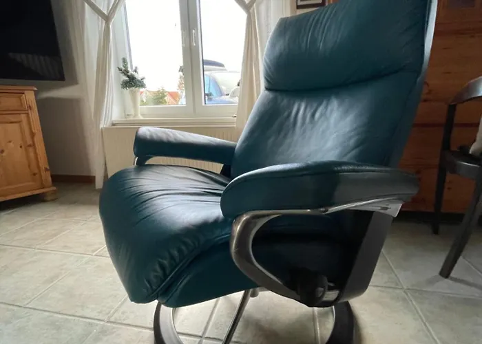 Hauszeit Kapitaenshaus Friedrichsschleuse * Carolinensiel